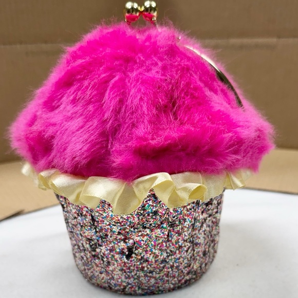 ******SOLD***** - Picture 3 of 11